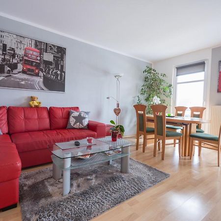 Anyroomdirect Private Apartments Near Hannover Exhibition Room Agency Екстериор снимка