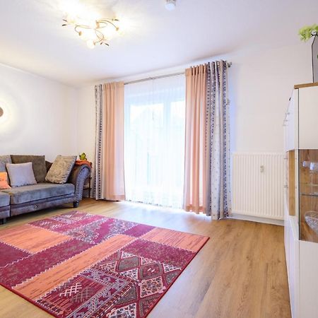 Anyroomdirect Private Apartments Near Hannover Exhibition Room Agency Екстериор снимка