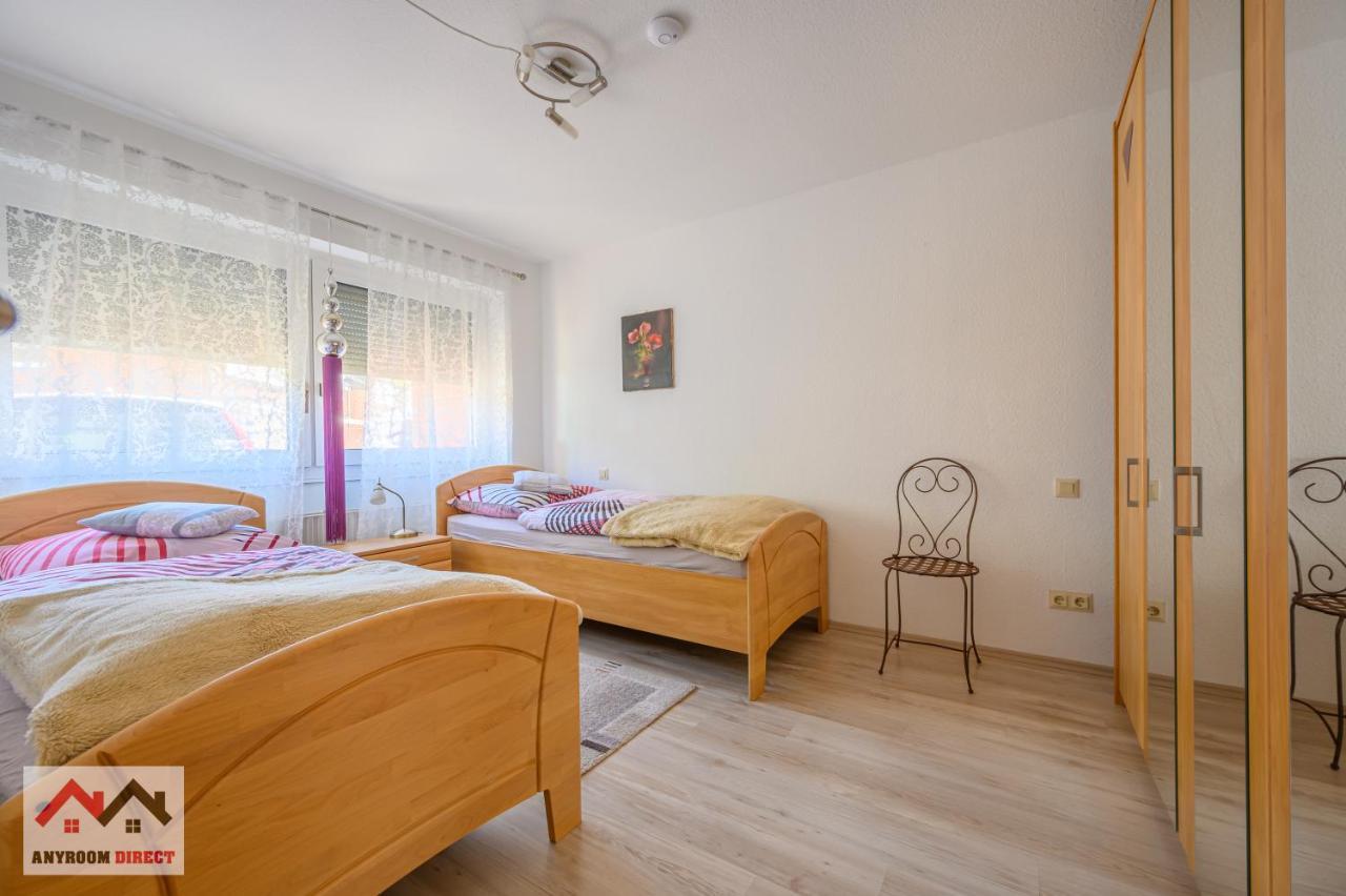 Anyroomdirect Private Apartments Near Hannover Exhibition Room Agency Екстериор снимка