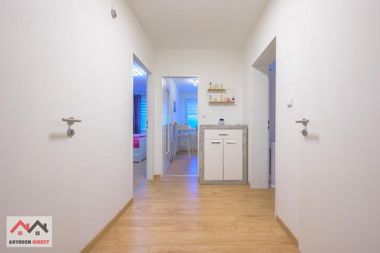 Anyroomdirect Private Apartments Near Hannover Exhibition Room Agency Екстериор снимка