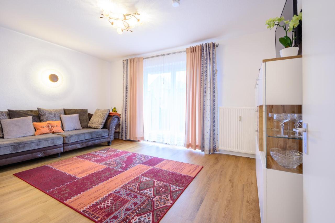 Anyroomdirect Private Apartments Near Hannover Exhibition Room Agency Екстериор снимка