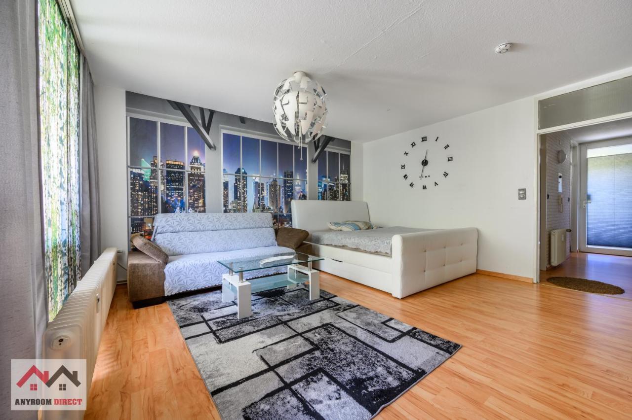 Anyroomdirect Private Apartments Near Hannover Exhibition Room Agency Екстериор снимка