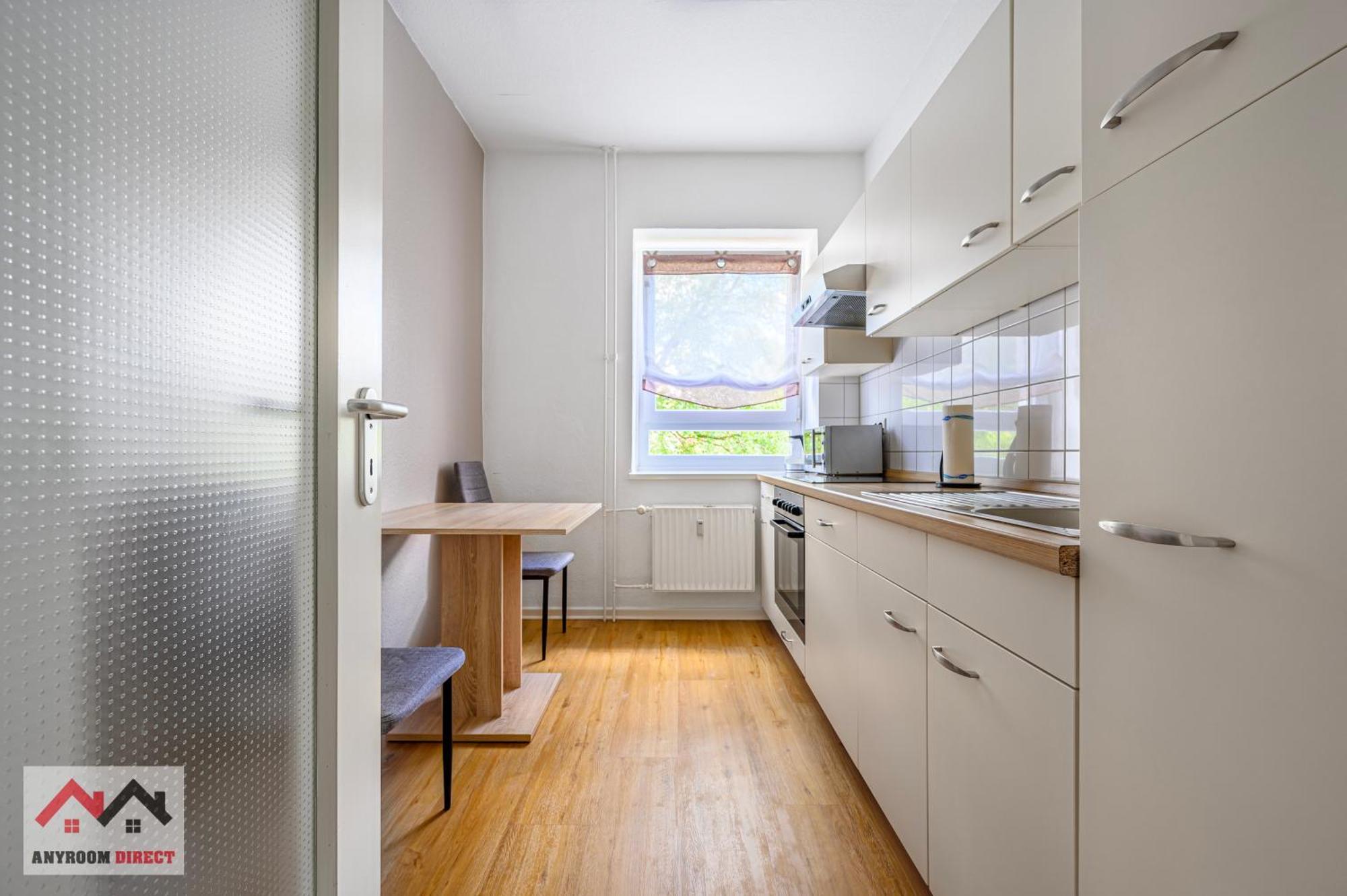 Anyroomdirect Private Apartments Near Hannover Exhibition Room Agency Екстериор снимка