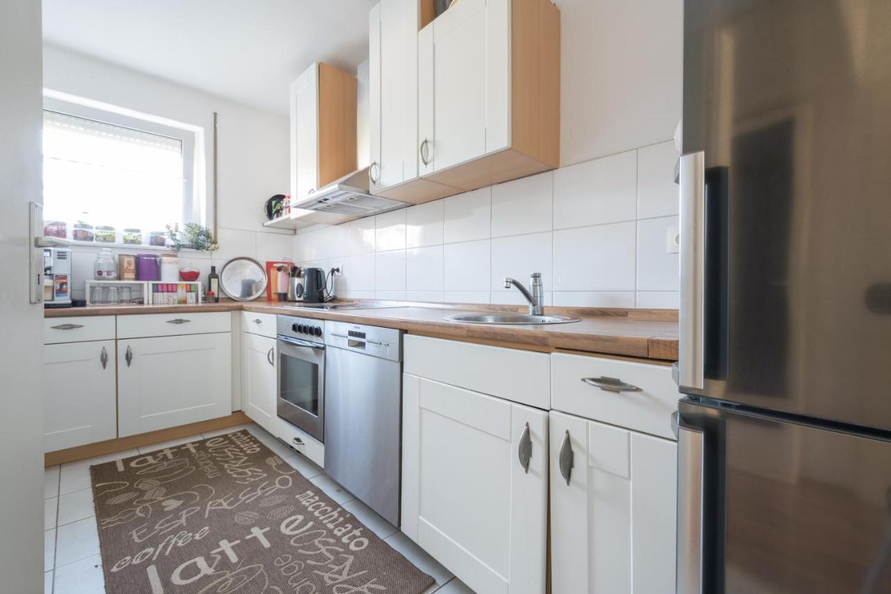 Anyroomdirect Private Apartments Near Hannover Exhibition Room Agency Екстериор снимка