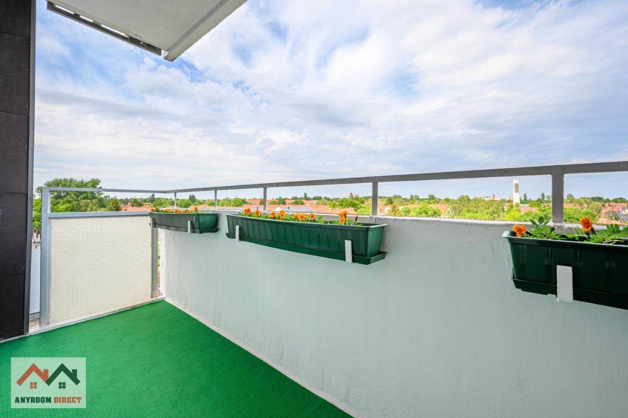 Anyroomdirect Private Apartments Near Hannover Exhibition Room Agency Екстериор снимка